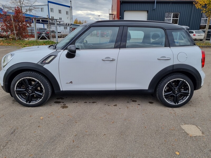 Фотография 3 - Mini Countryman S 2011 г Хэтчбек