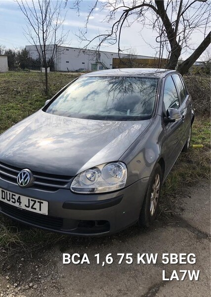 Volkswagen Golf 2005 г запчясти