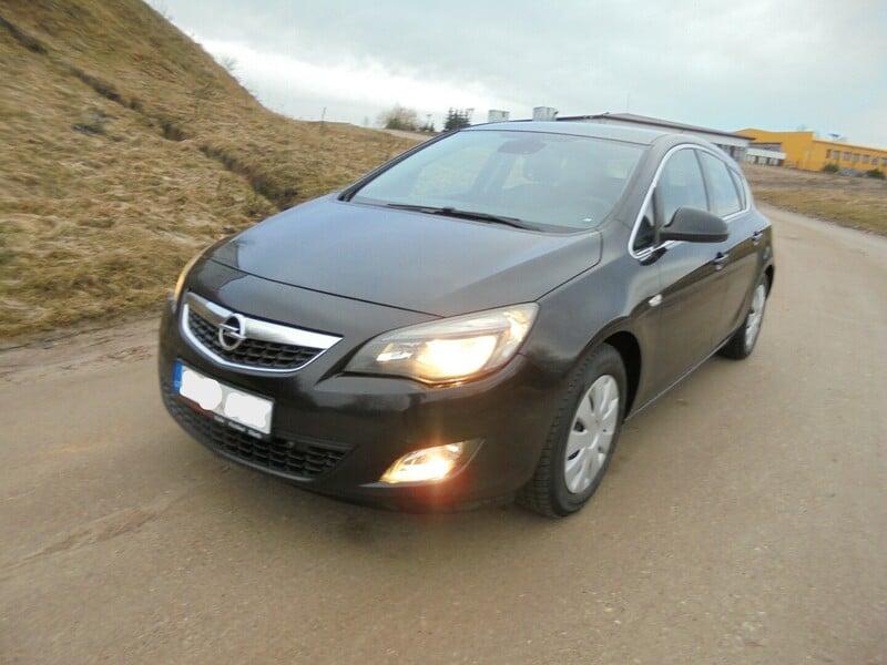 Nuotrauka 17 - Opel Astra 2010 m Hečbekas