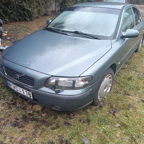 Volvo S60 I T 2001 y