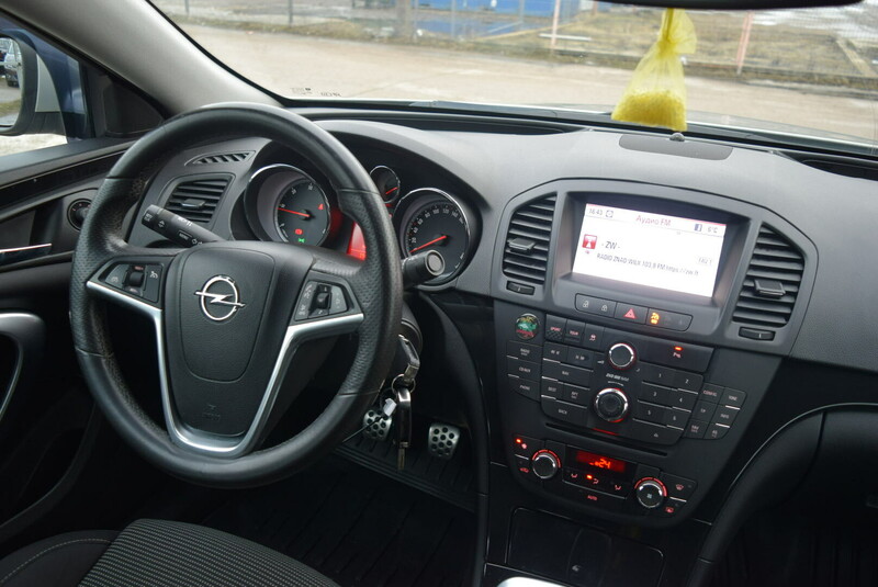 Фотография 12 - Opel Insignia CDTI 2010 г