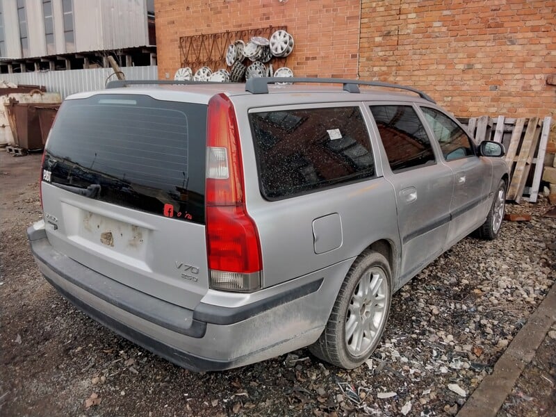 Nuotrauka 4 - Volvo V70 II 2000 m dalys