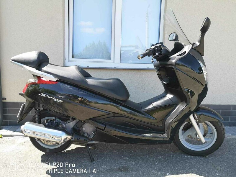 Honda S-Wing 2014 y Scooter / moped