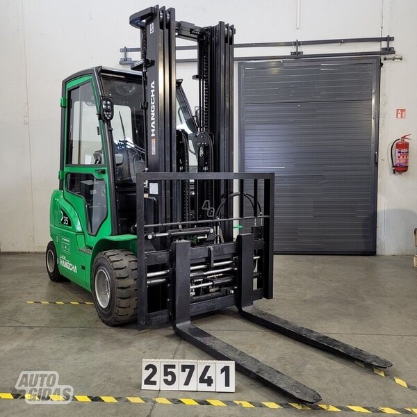 Hc CPD35-XD4-S126 2023 y Forklifts