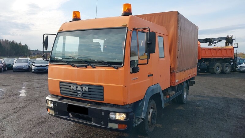 Photo 1 - Van, truck up to 7.5t. MAN LE 180 C 2002 y parts