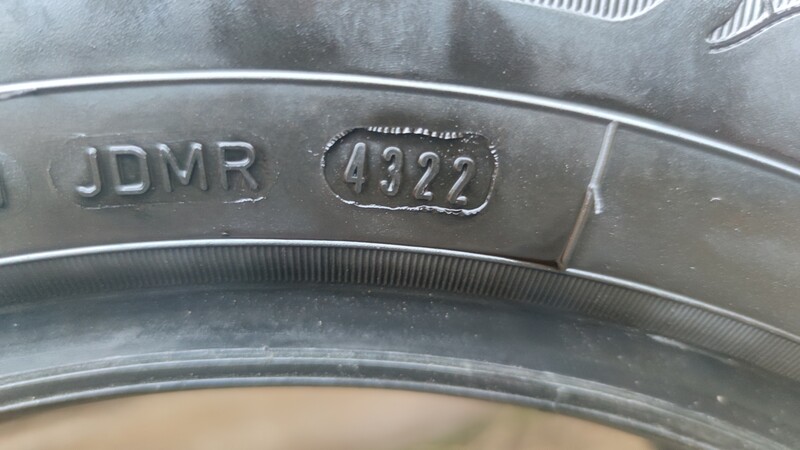 Фотография 3 - Goodyear Efficent Grip Perfom R16 летние шины для автомобилей