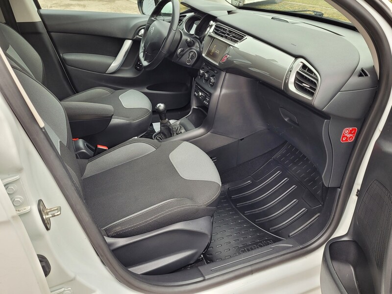 Photo 11 - Citroen C3 2013 y Hatchback