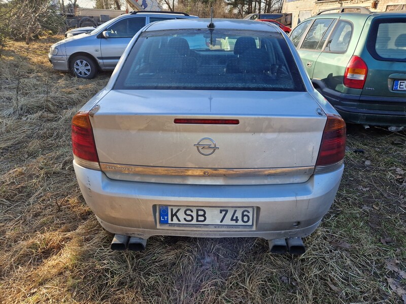 Opel Vectra 2002 г Седан