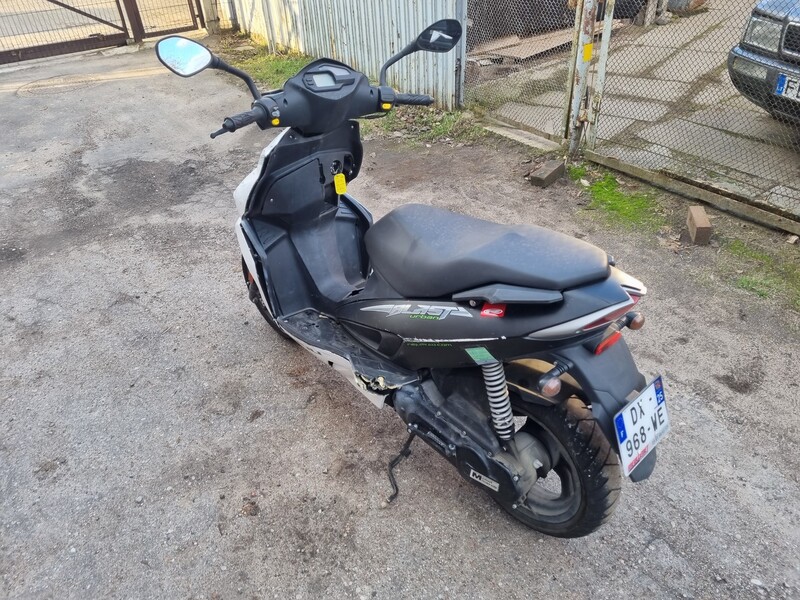 Photo 4 - Rieju RS2 2015 y Scooter / moped