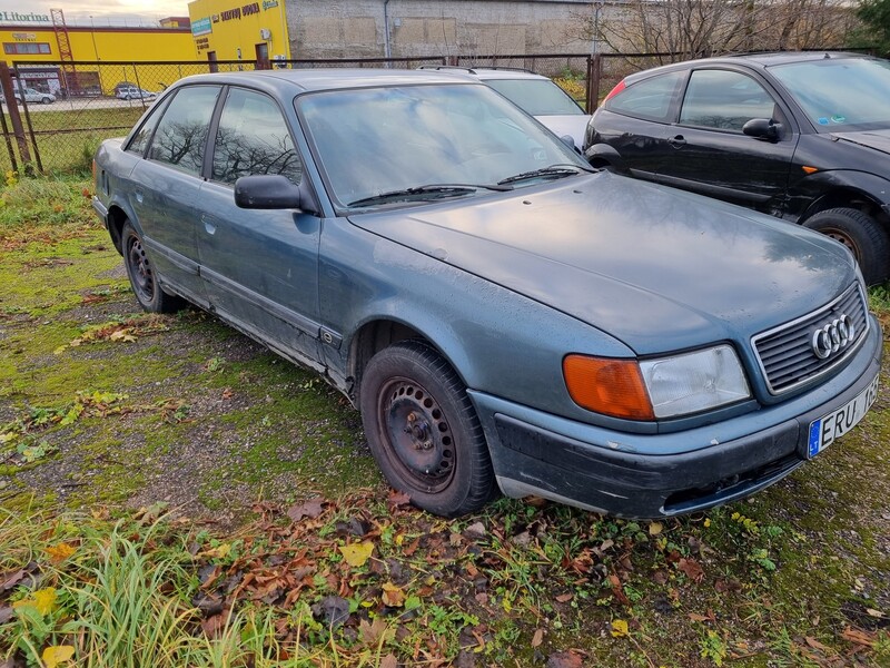 Фотография 1 - Audi 100 E 1993 г