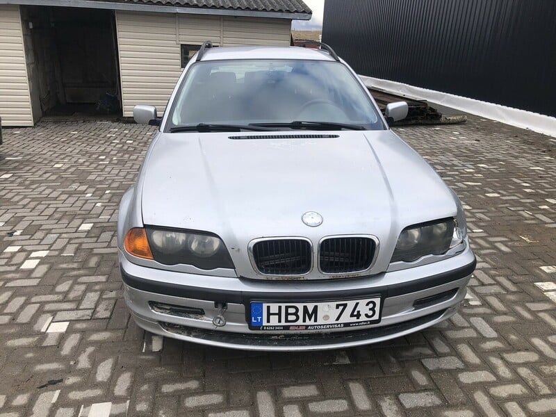 Photo 5 - Bmw 320 E46 2001 y parts