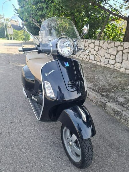 Мотороллер / Мопед Piaggio Vespa 2008 г запчясти