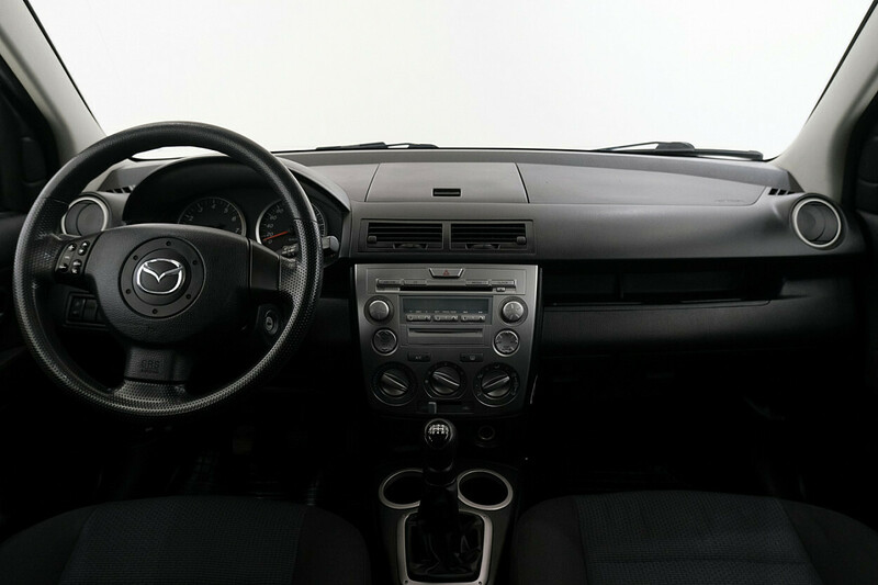 Фотография 5 - Mazda 2 2007 г Хэтчбек