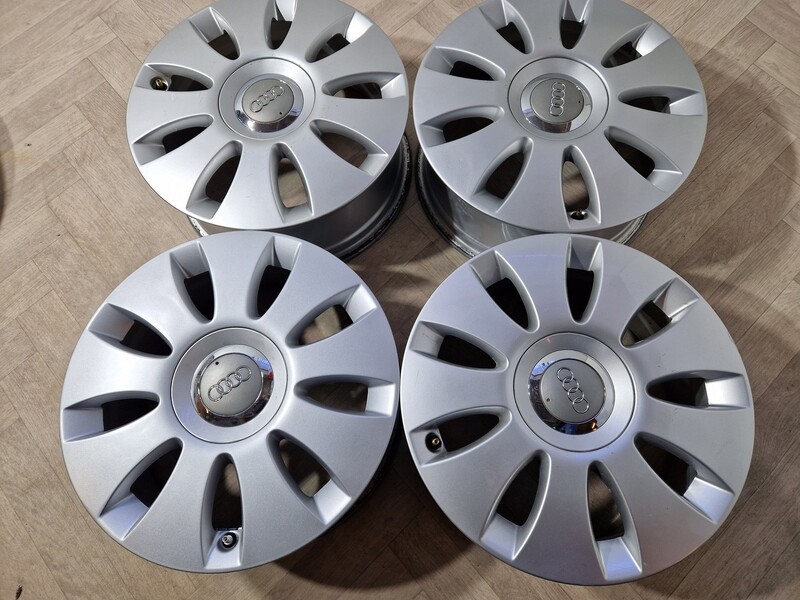 Audi R16 originalūs A3 light alloy R16 rims