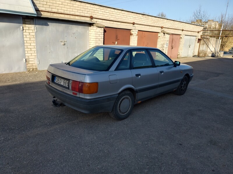 Фотография 2 - Audi 80 1991 г Седан