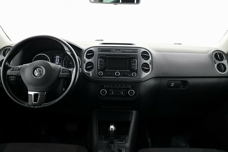 Фотография 5 - Volkswagen Tiguan 2012 г Внедорожник
