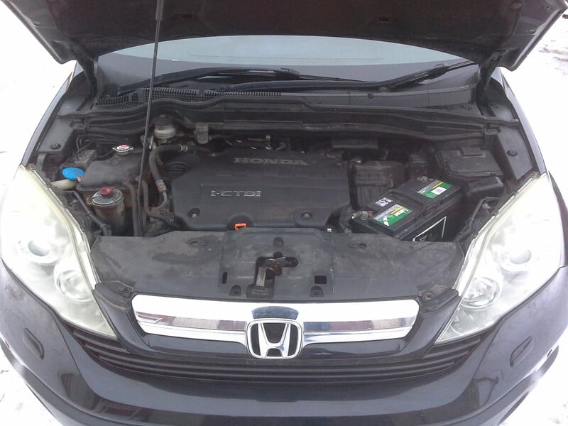 Photo 6 - Honda Cr-V 2008 y parts