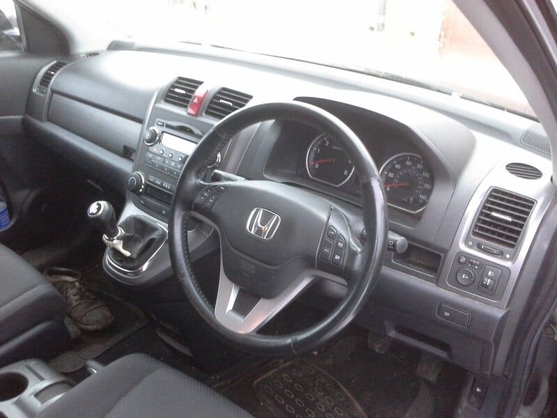 Photo 8 - Honda Cr-V 2008 y parts