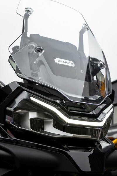 Nuotrauka 5 - CFMOTO 800MT Explorer 2024 m Kelioninis / Touring / Sport Touring motociklas
