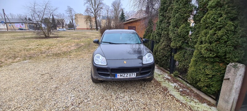 Porsche Cayenne I S 2004 y