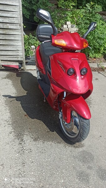Photo 4 - ZNEN ZN125T-7A 2012 y Scooter / moped