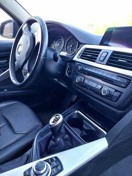 Photo 5 - Bmw 318 d Touring 2013 y