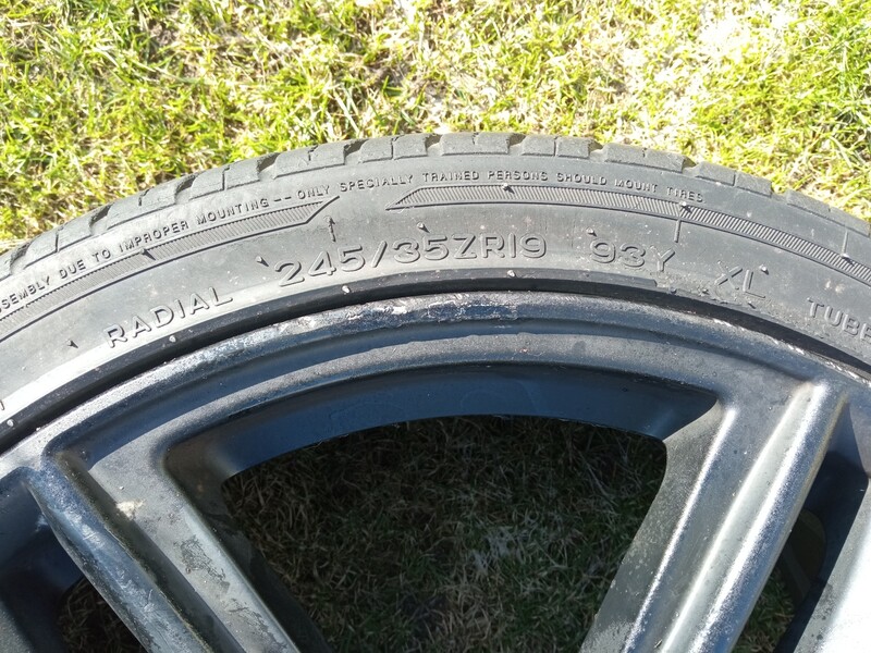 Photo 2 - E Klasė light alloy R19 rims