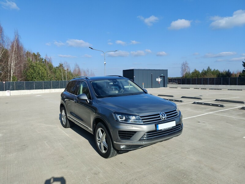 Photo 20 - Volkswagen Touareg 2015 y SUV