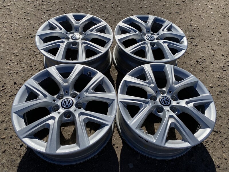 Volkswagen Siunciam, 6.5J ET39 light alloy R17 rims