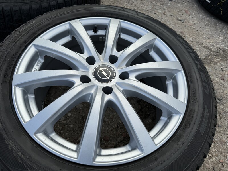 Photo 3 - Opel Insignia R18 light alloy rims