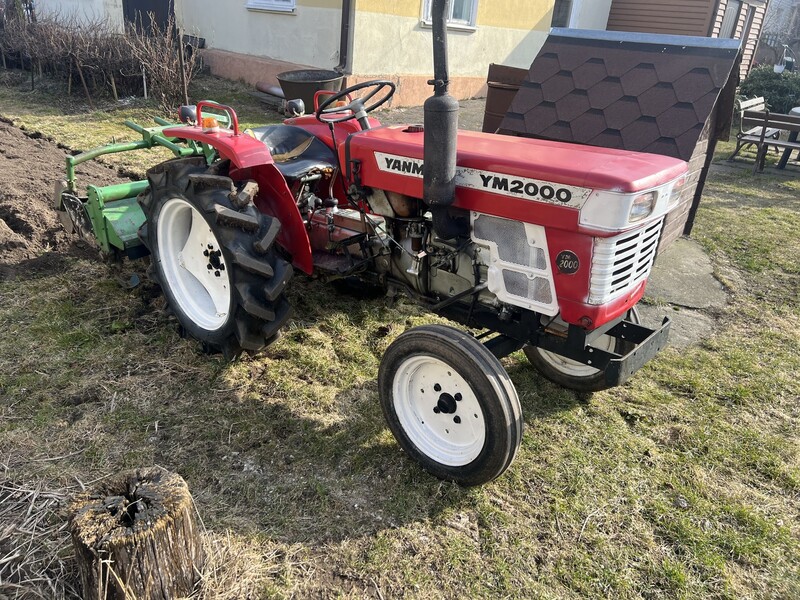 Yanmar YM2000 1990 y Tractor