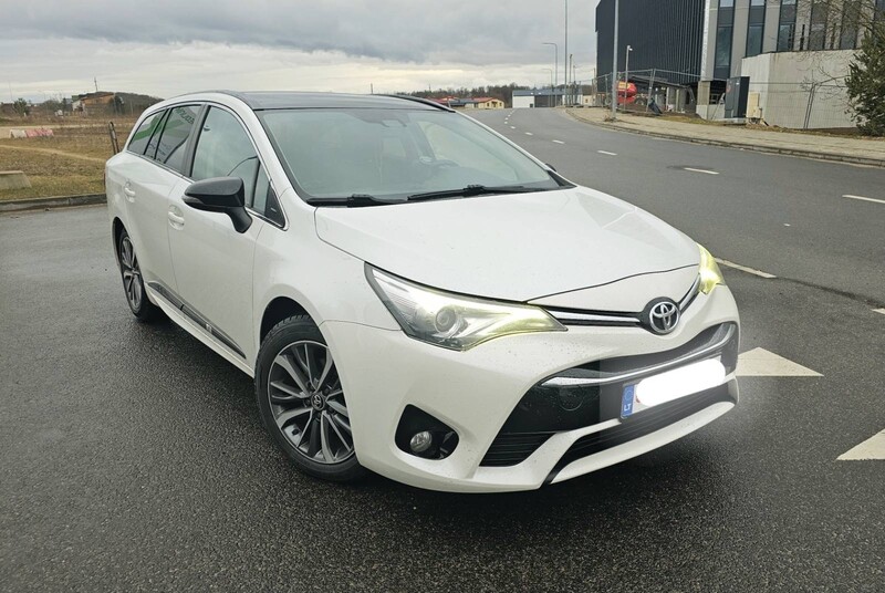 Nuotrauka 8 - Toyota Avensis 2016 m Universalas