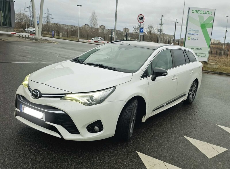 Nuotrauka 10 - Toyota Avensis 2016 m Universalas