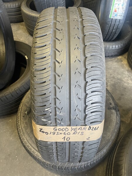 Фотография 1 - Goodyear R15 летние шины для автомобилей