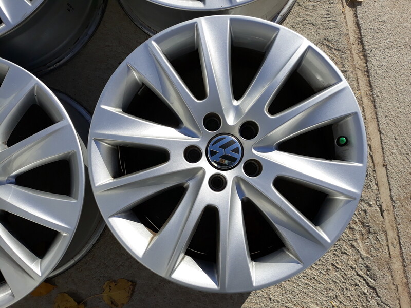 Photo 3 - Volkswagen Tiguan R17 light alloy rims