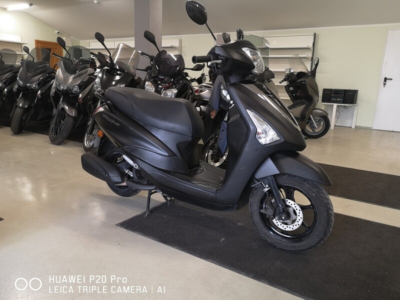 Photo 3 - Yamaha D'elight 2018 y Scooter / moped