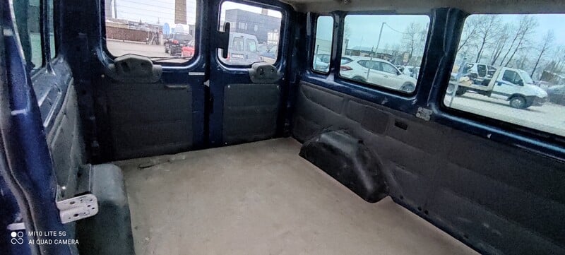 Photo 10 - Ford Transit 2005 y parts