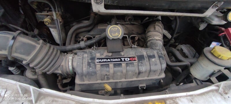 Photo 9 - Ford Transit 2005 y parts