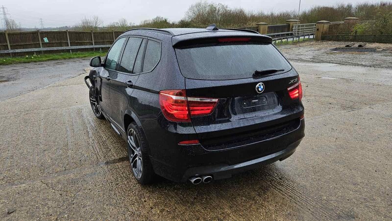 Photo 3 - Bmw X3 2015 y parts