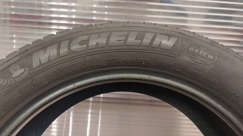 Photo 5 - Michelin Latitude Sport 3 R19 summer tyres passanger car