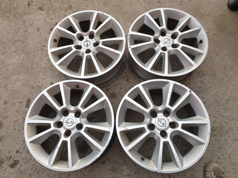 Light alloy R17 rims