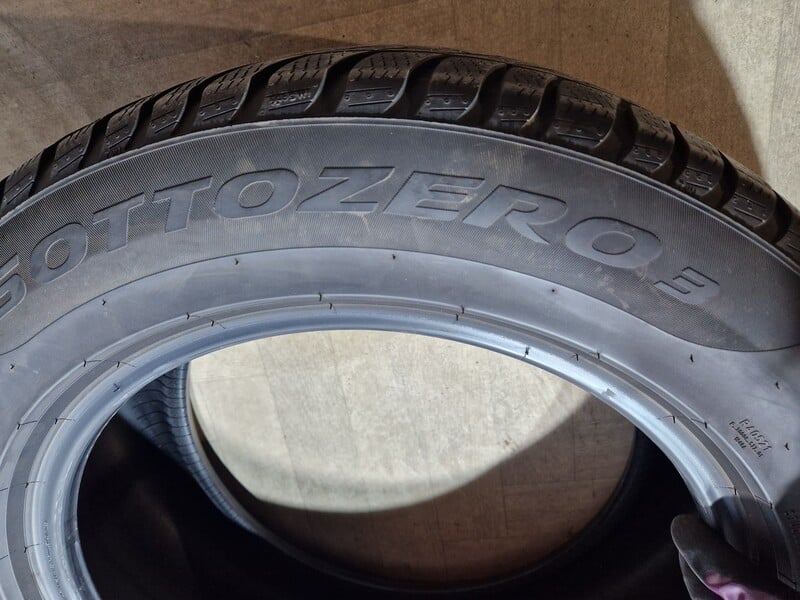 Photo 8 - Pirelli 5mm, 2018m R17 universal tyres passanger car