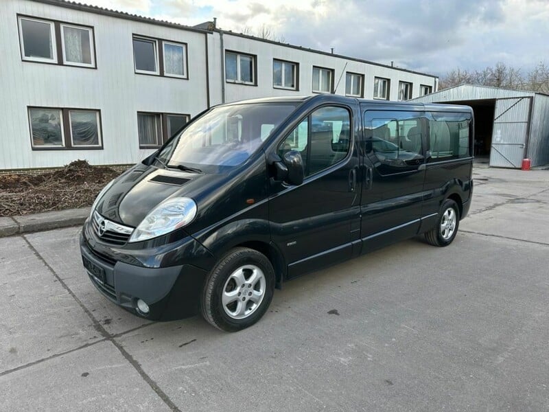 Opel Vivaro I 2.0 DYZELIS 84 KW 2010 г запчясти