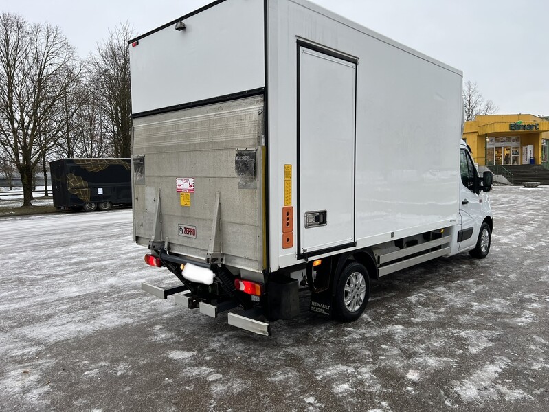 Photo 5 - Renault Master 2018 y Commercial auto (with box)