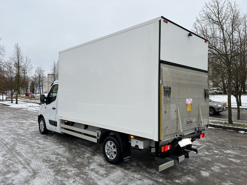 Photo 6 - Renault Master 2018 y Commercial auto (with box)