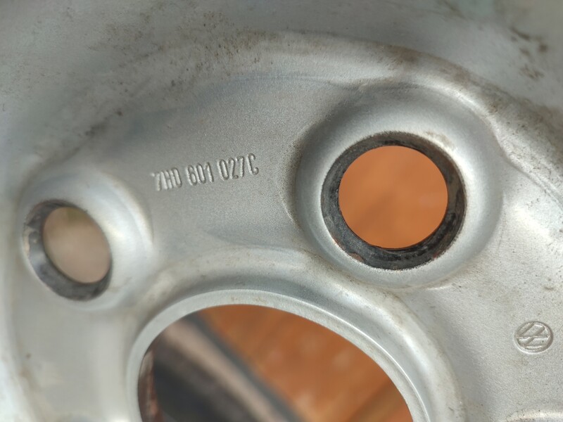Nuotrauka 8 - Volkswagen Transporter R16 plieniniai štampuoti ratlankiai