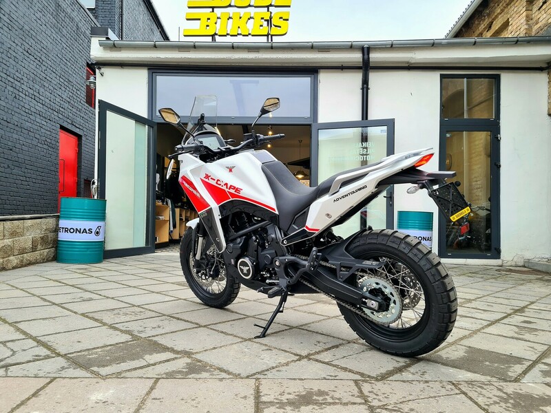 Фотография 17 - Moto Morini X-Cape 2024 г Туристический / Touring / Sport Touring мотоцикл