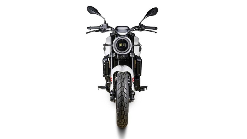 Nuotrauka 17 - Moto Morini Seiemmezzo STR 2024 m Klasikinis / Streetbike motociklas