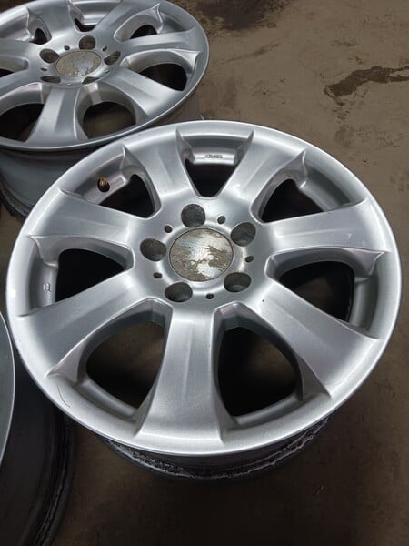 Photo 3 - Stilauto light alloy R16 rims