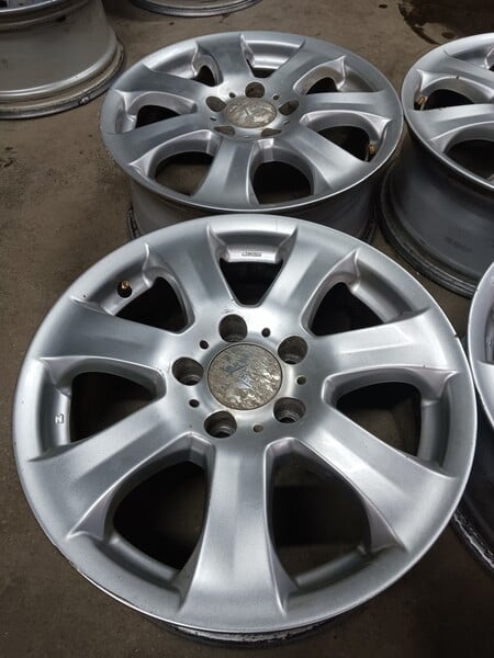 Photo 6 - Stilauto light alloy R16 rims